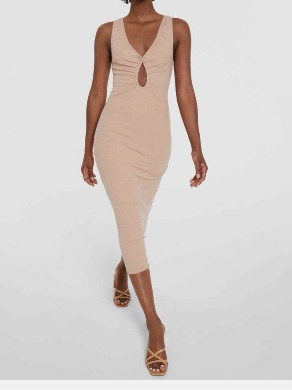 Leyden Sleeveless V-Neck Beige Midi Dress with Front Keyhole